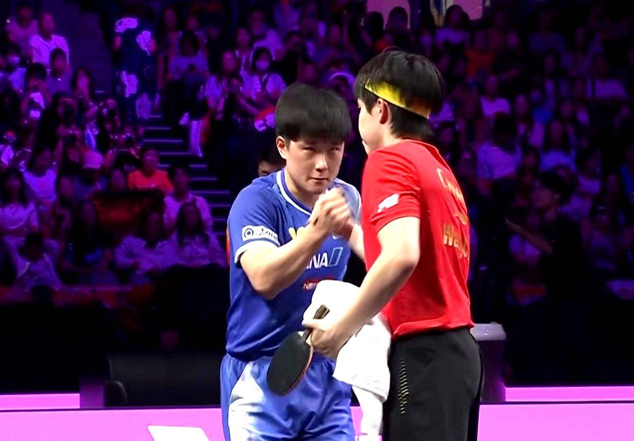 奥地利队碾压韩国队，张本智和点燃赛场