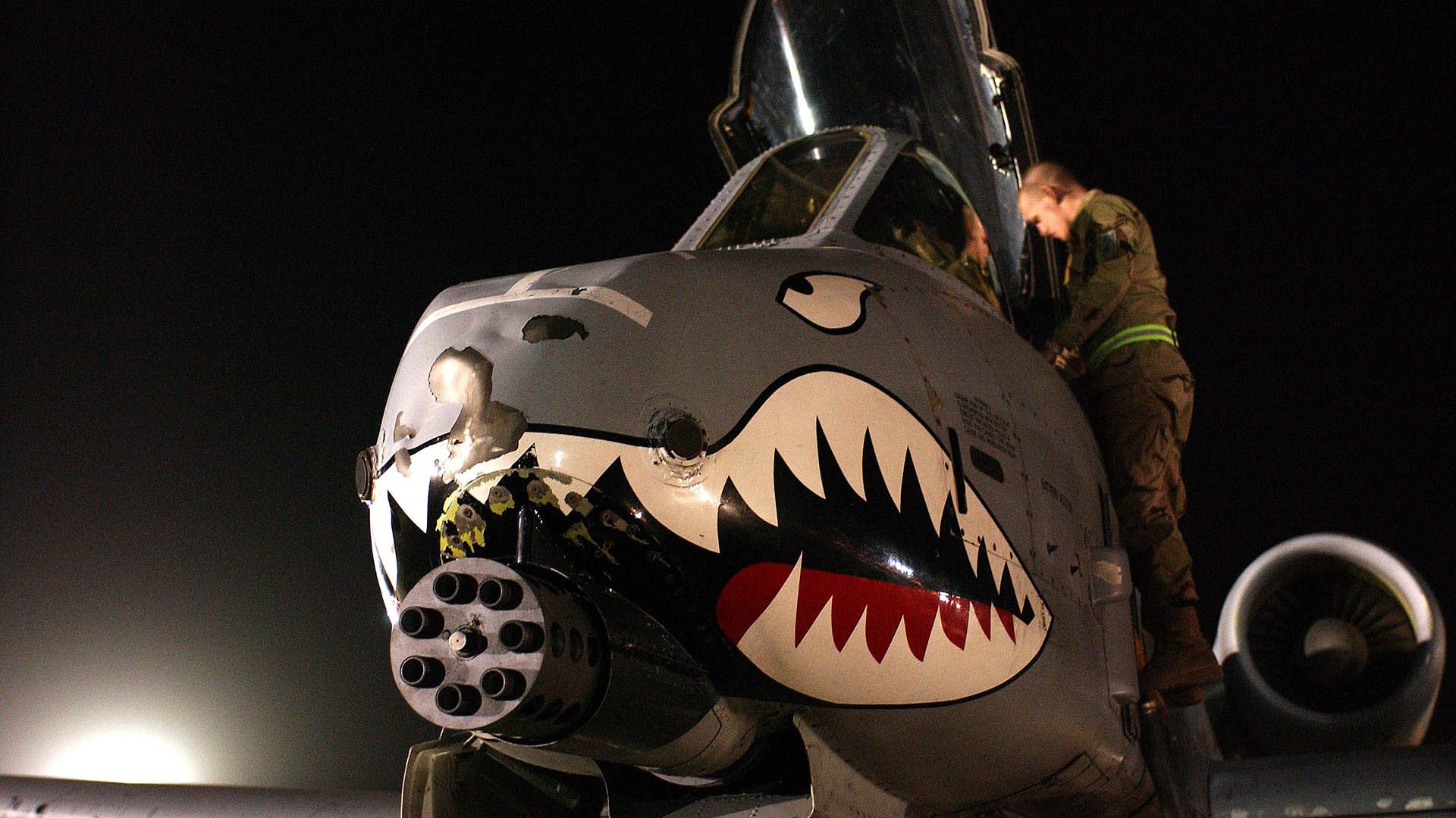 黑马奔腾，当里昂的丝绸绞碎意式钢筋